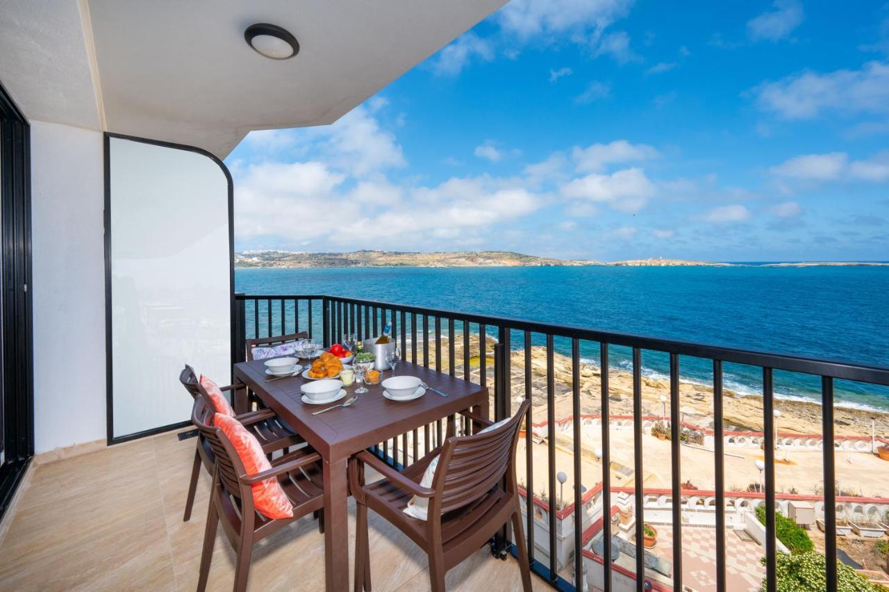 Islet Promenade Seafront Apartment With Large Corner Terrace By Getawaysmalta St. Paul's Bay Exterior photo